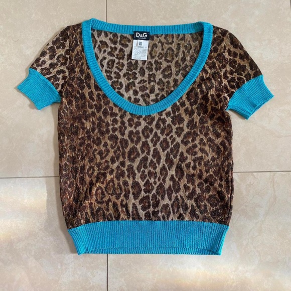 Dolce and Gabbana blue swear tshirt with leopard shiny detailing - Picture 1 of 4